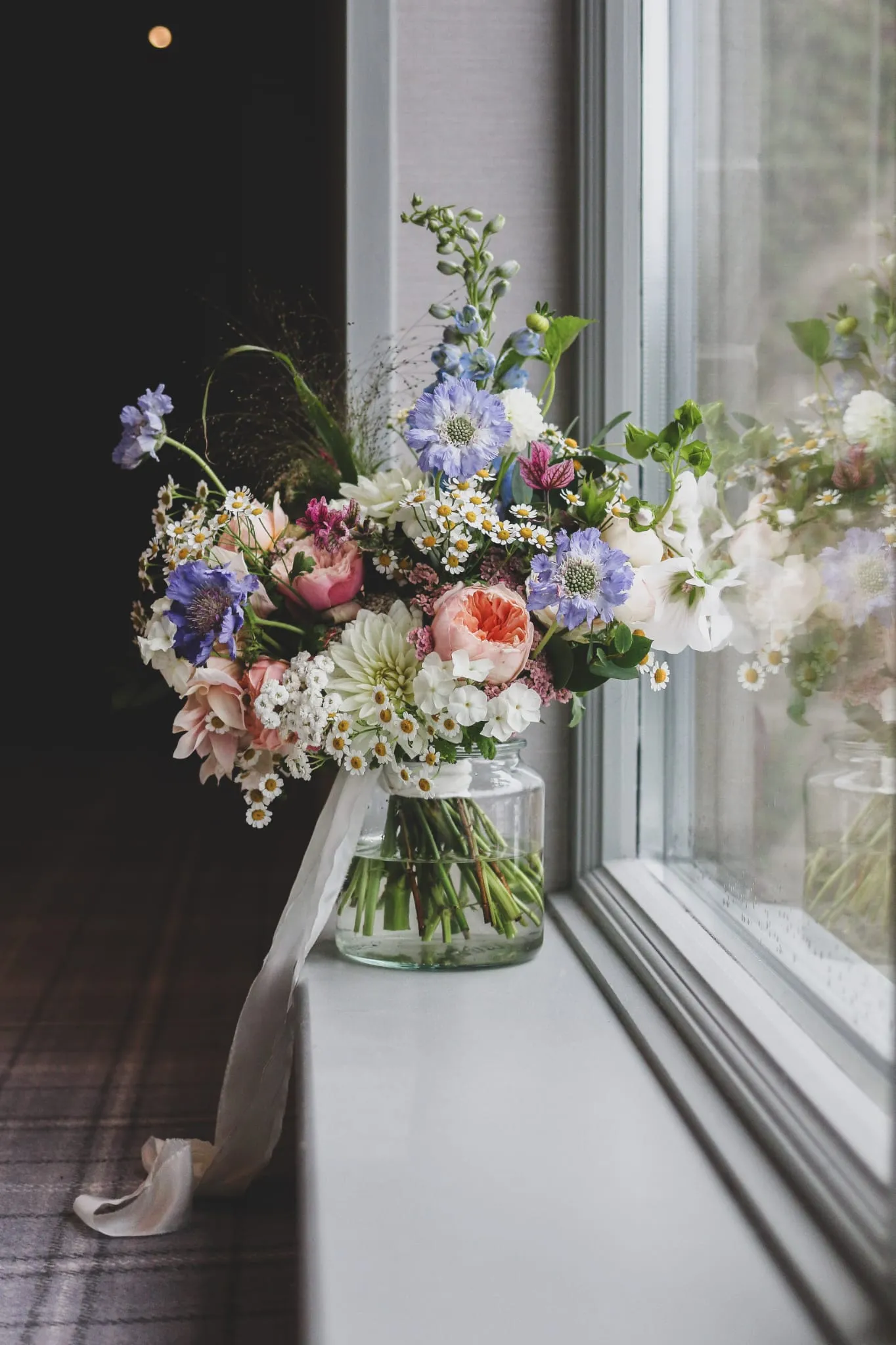 Seasonal bridal bouquet