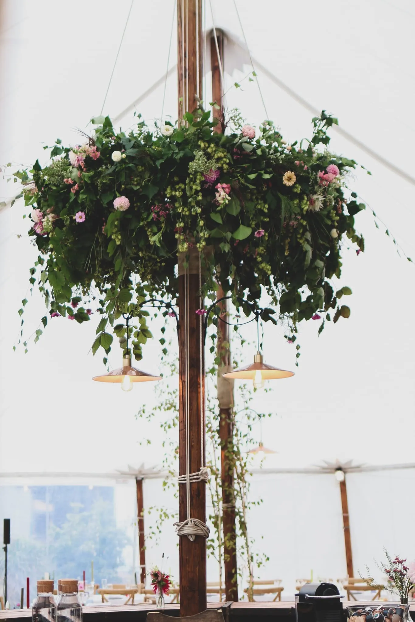 Seasonal wedding flowers
