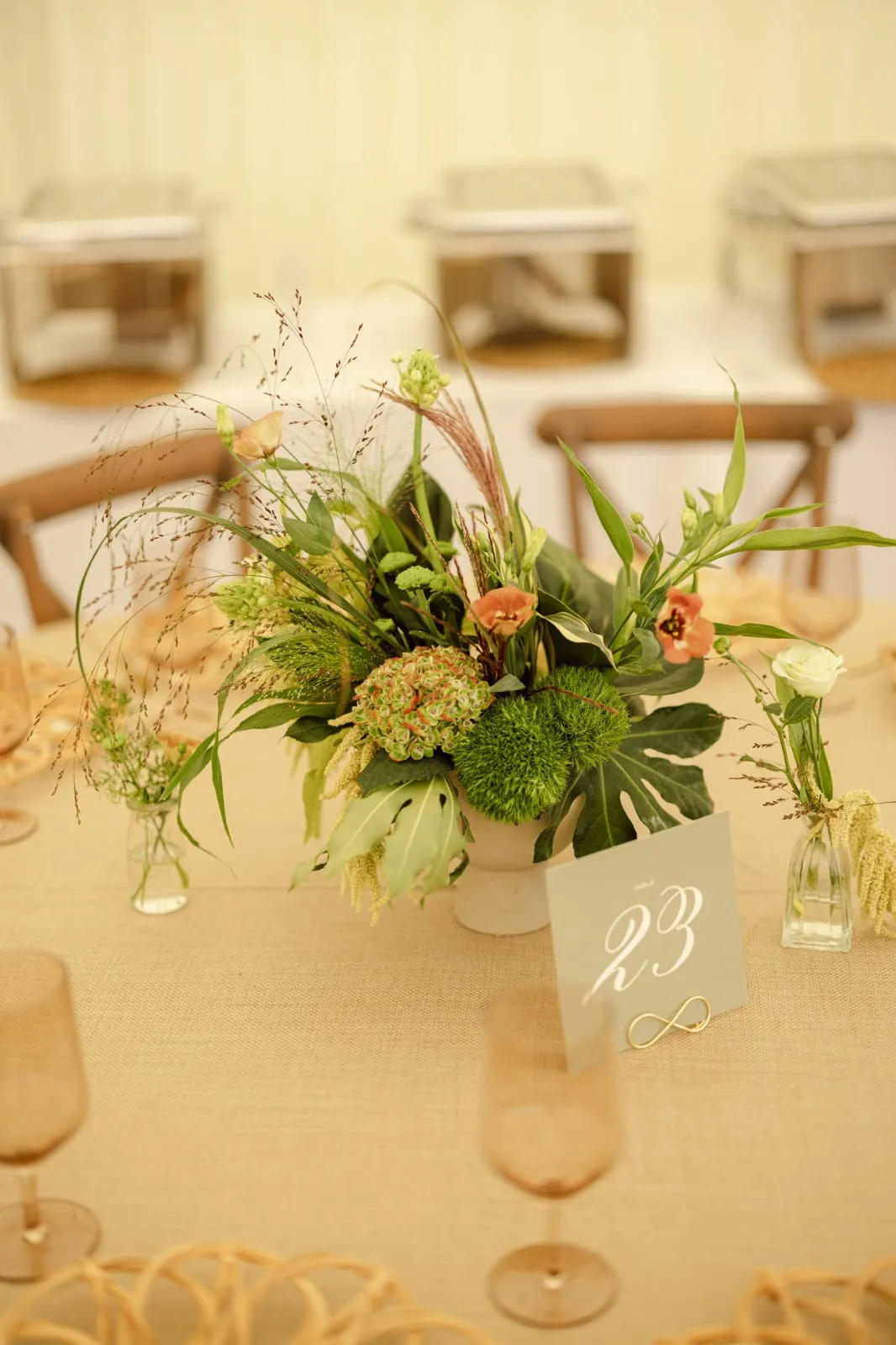 Seasonal wedding flowers