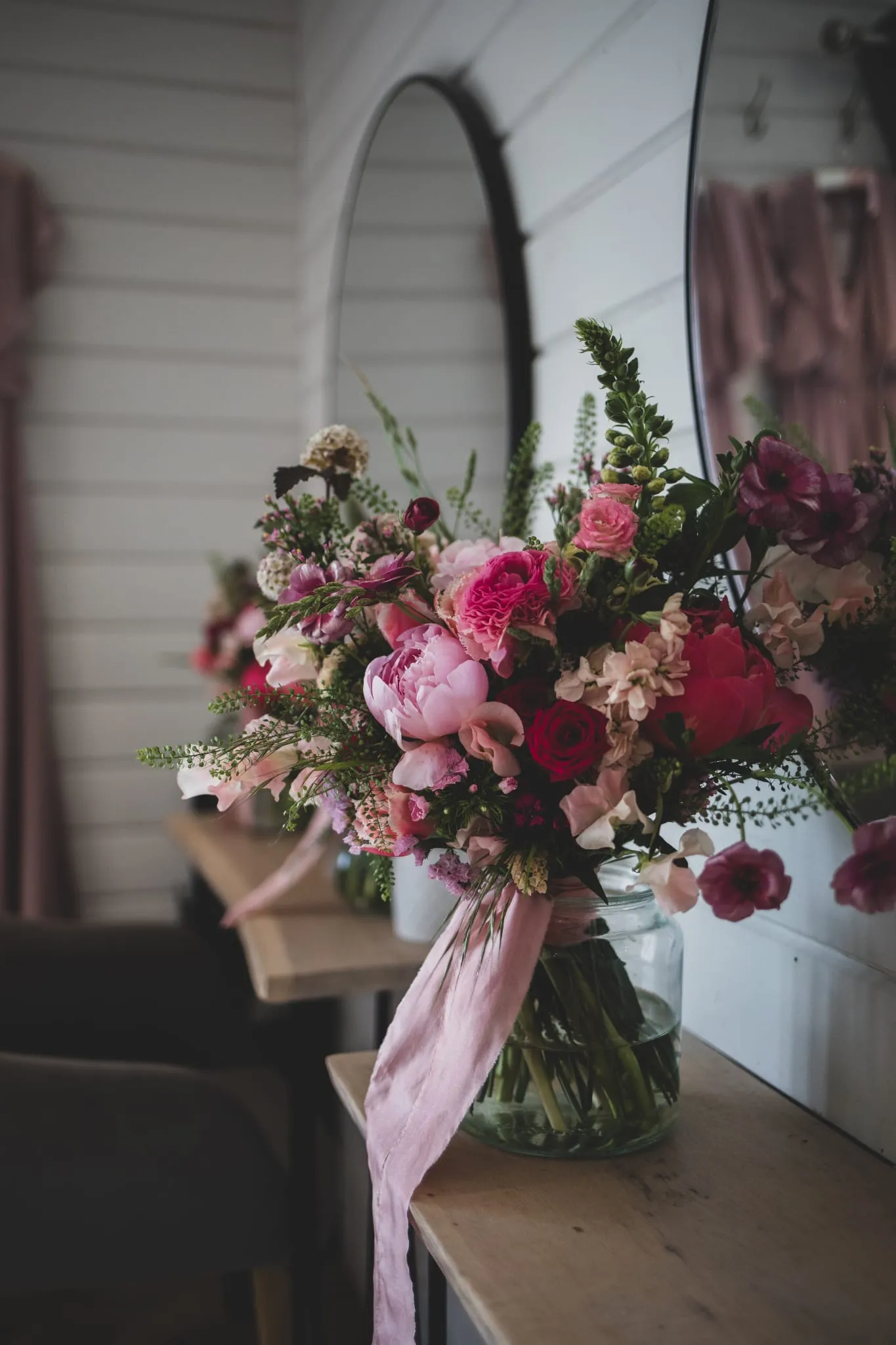 Seasonal bridal bouquet