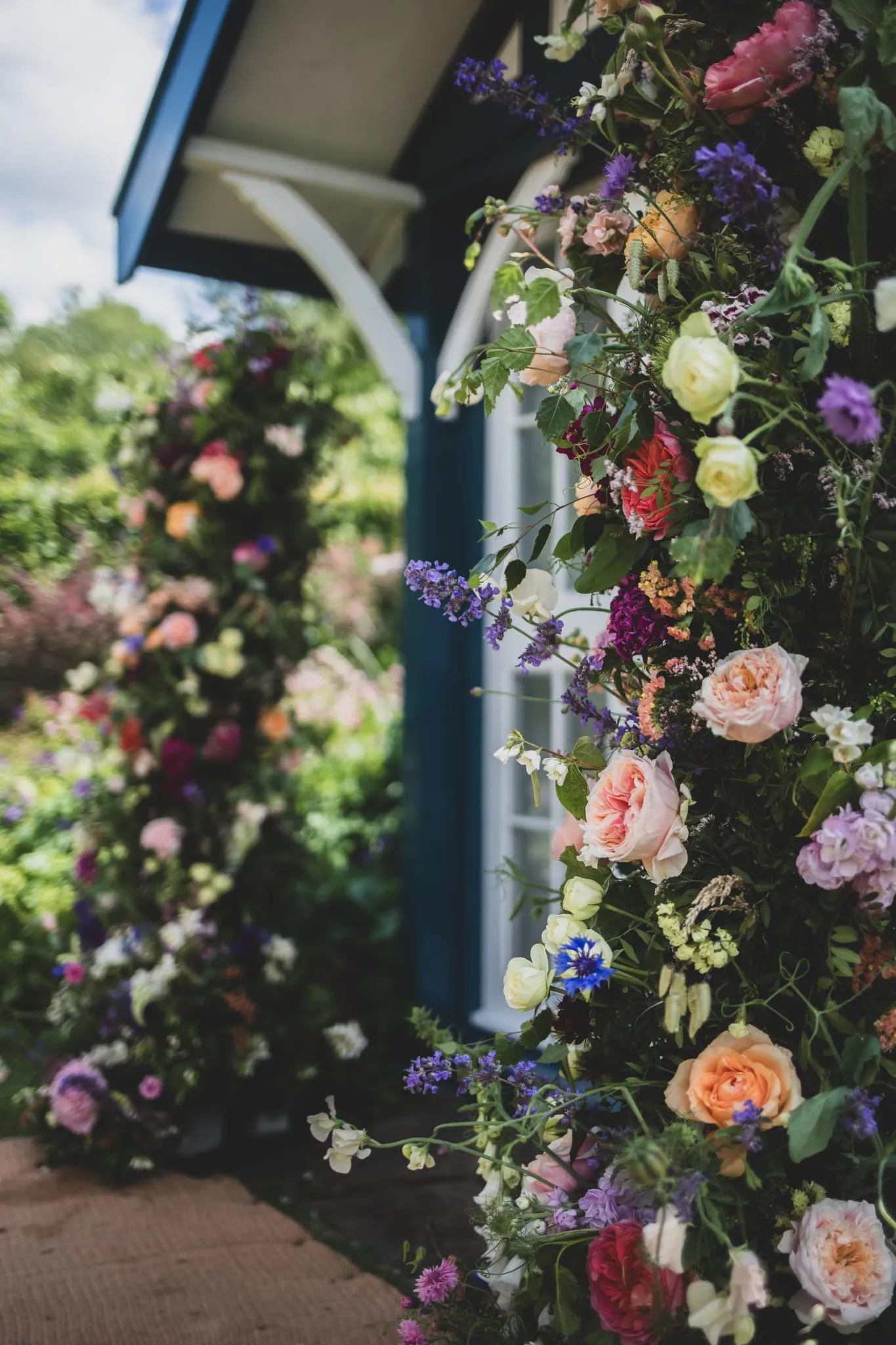 Seasonal wedding flowers