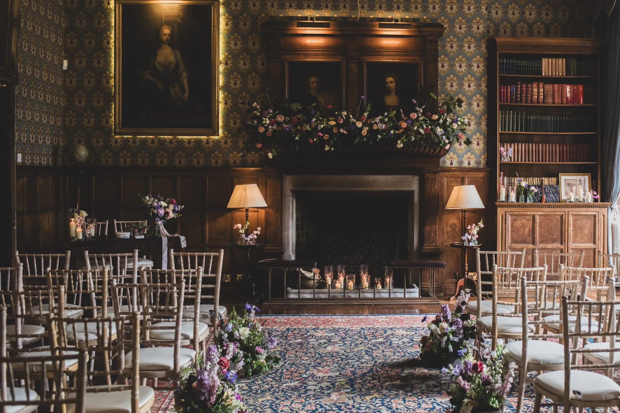 Seasonal wedding flowers