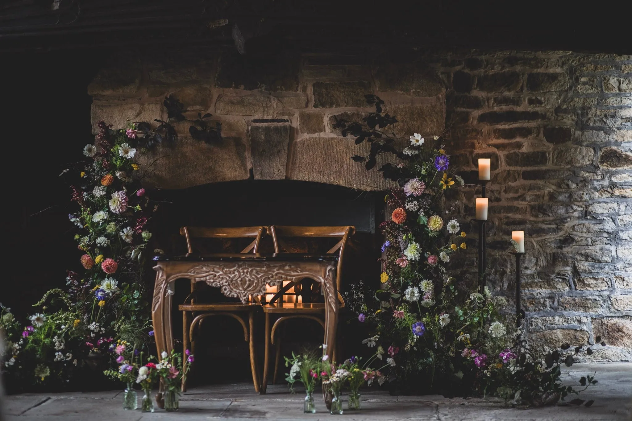 Seasonal wedding flowers