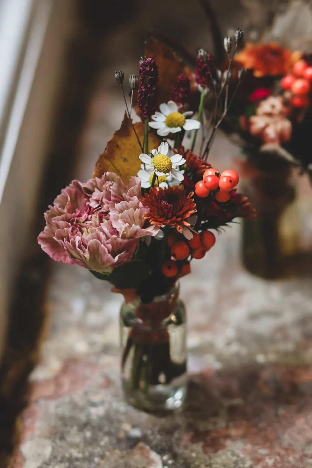 Seasonal wedding flowers