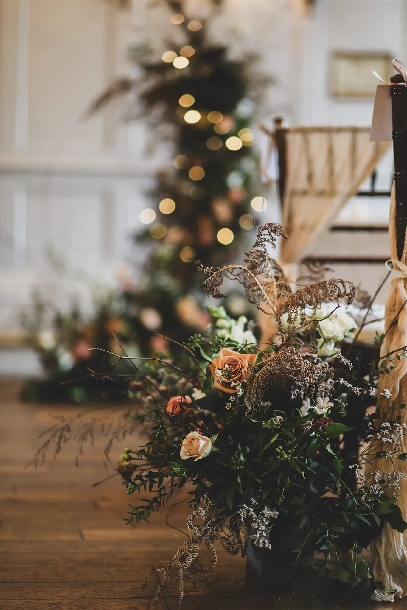 Seasonal wedding flowers